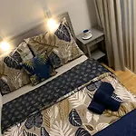 Indygo Old Town Apartman *